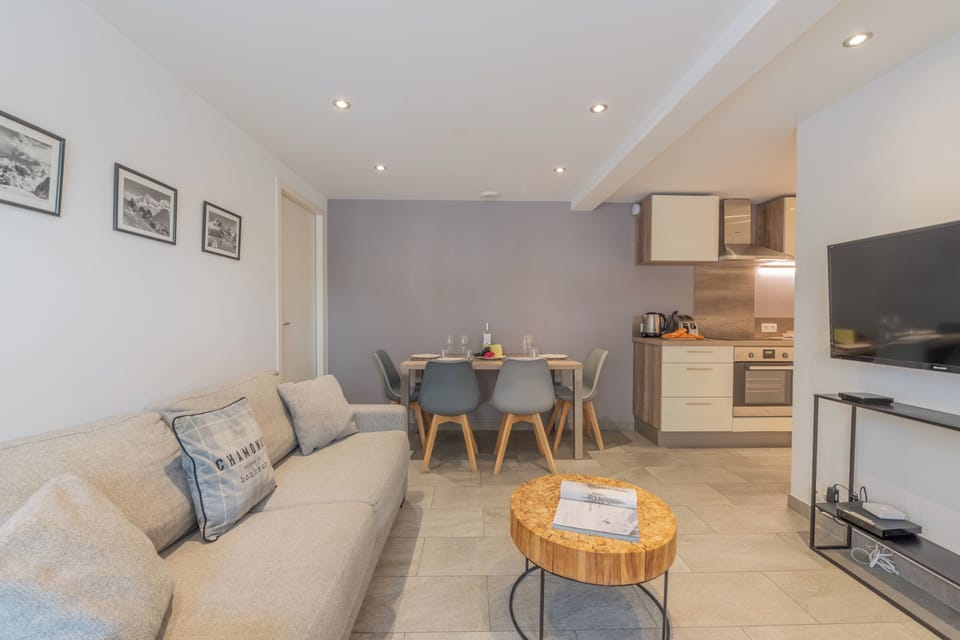 Living and dining room