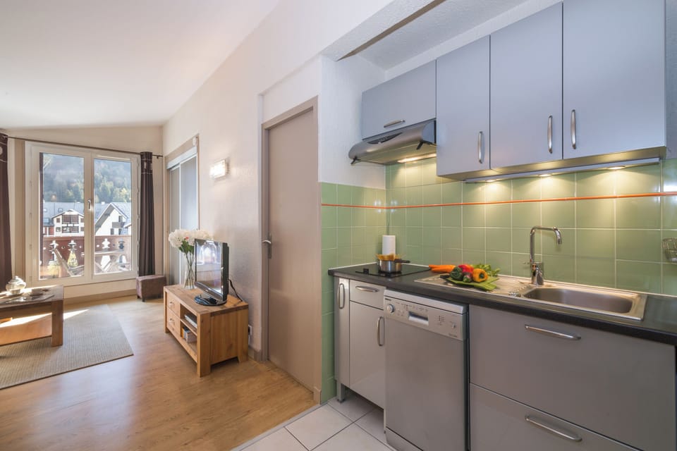 Open Kitchen