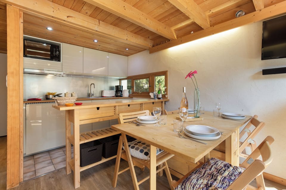 Kitchen and dining area