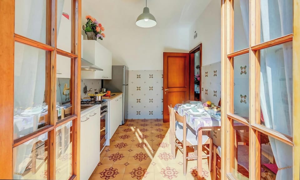 Kitchen and dining area