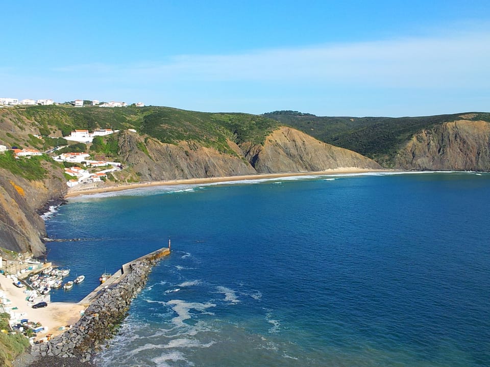 The beach of Arrifana