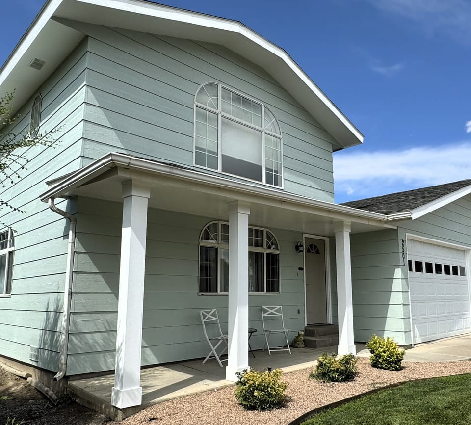 Beautiful 3 bedroom, 2 bath home