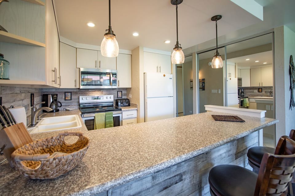 Custom pendant lighting