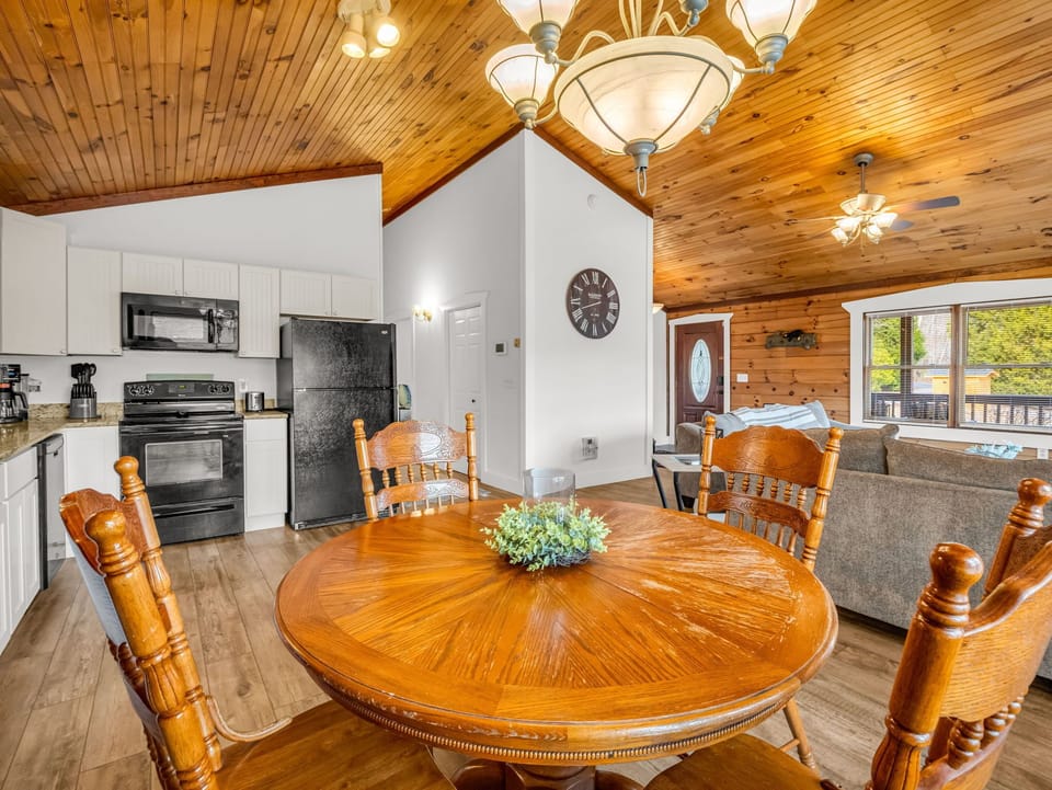 17-web-or-mls-960-front-ridge-cir