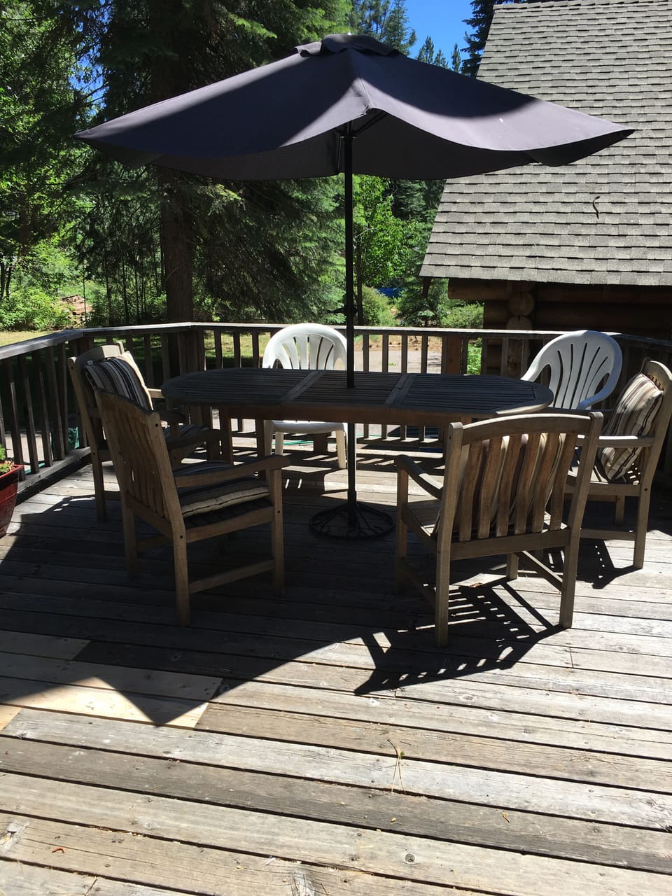Deck area 1