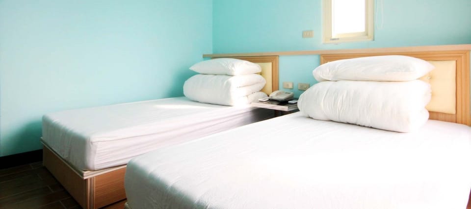 Double Room, Ensuite | 1 bedroom, premium bedding, desk, blackout drapes