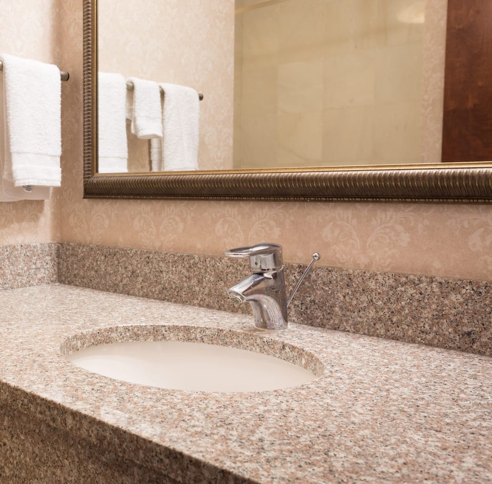 Bathroom sink