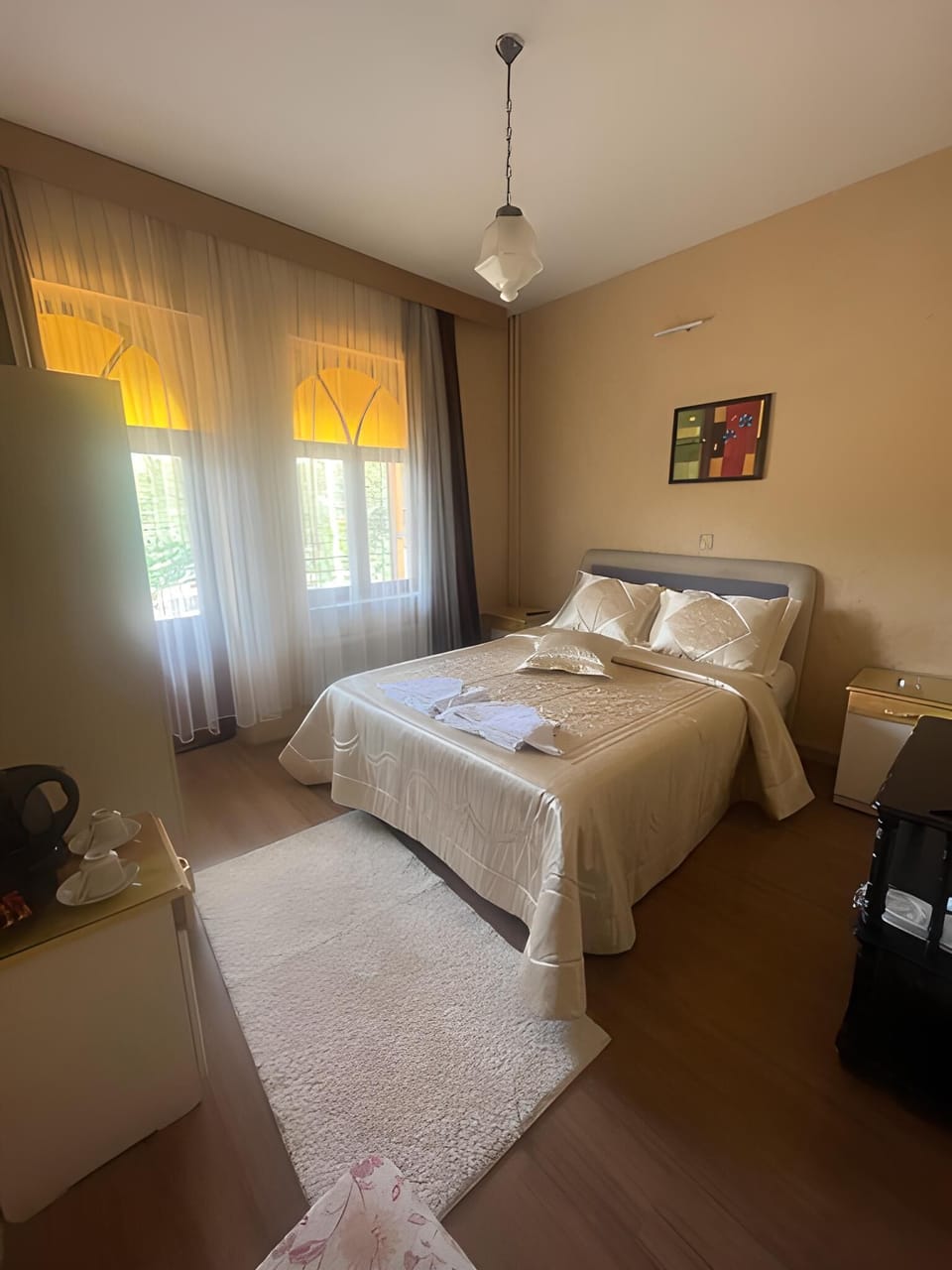 Shower, free toiletries, hair dryer, slippers