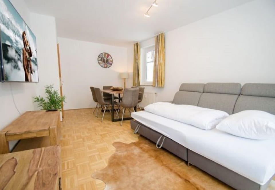 Apartment, 2 Bedrooms, Mountain View | Living area | Flat-screen TV