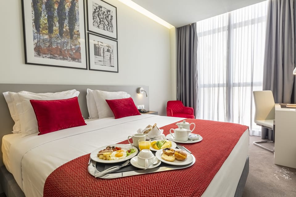 Room service - dining