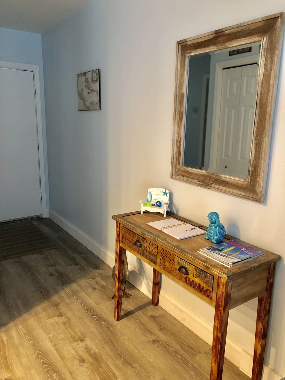 Entry way 