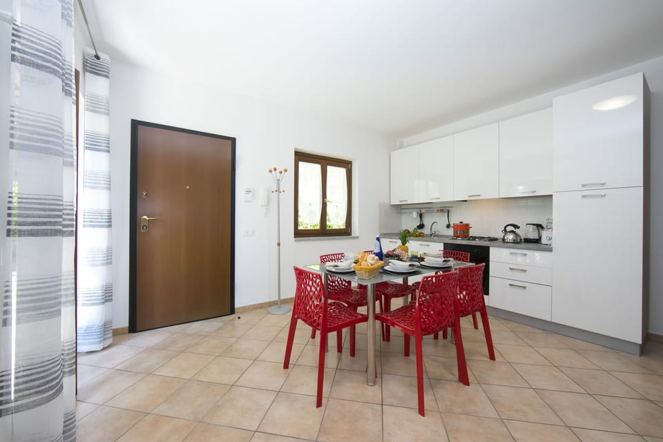 Kitchen and dining area
