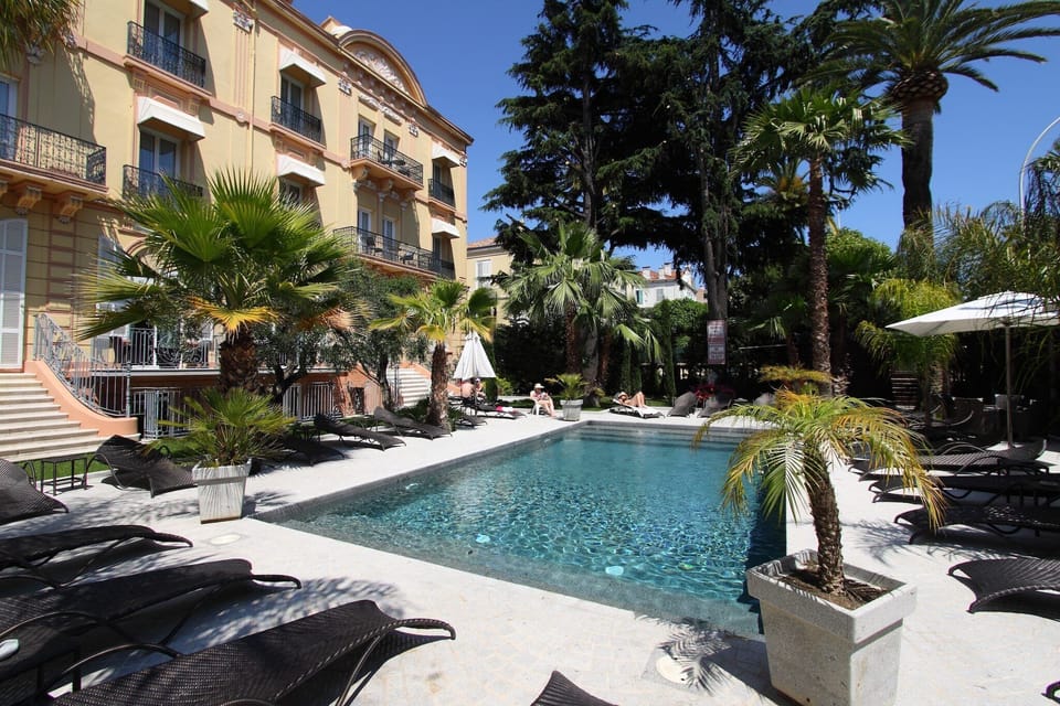 Holiday Park Facilities and Services 