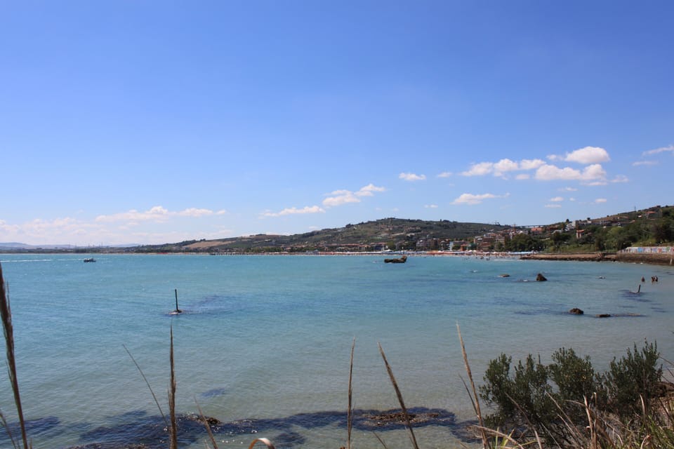 Beautiful beaches warm sea!
