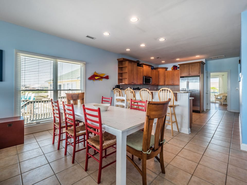 Dining Table - Seating for 8