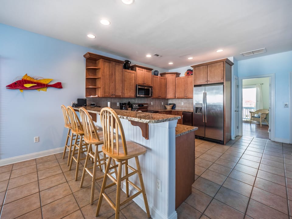 Breakfast Bar Seating - Seating for 4