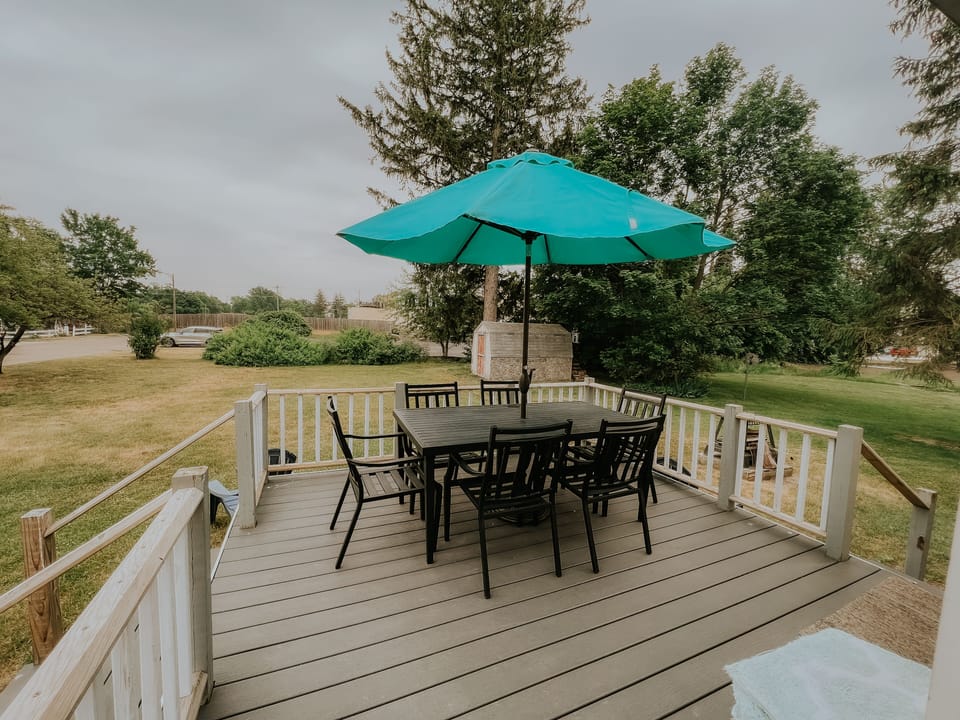 Trex Deck and Grill / Fire pit area
