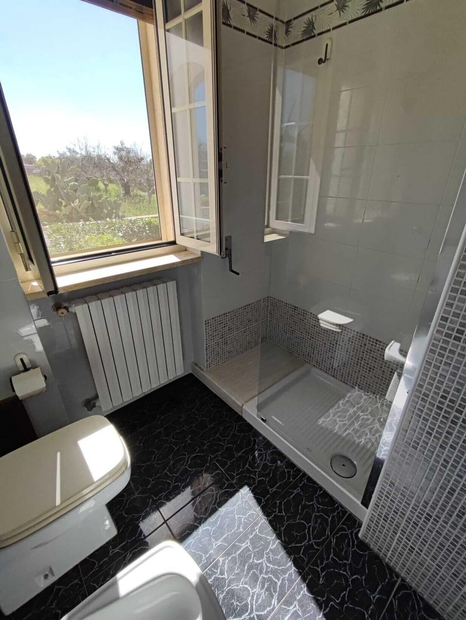Family Room, Garden View | Iron/ironing board (on request), cribs (surcharge), WiFi (free)