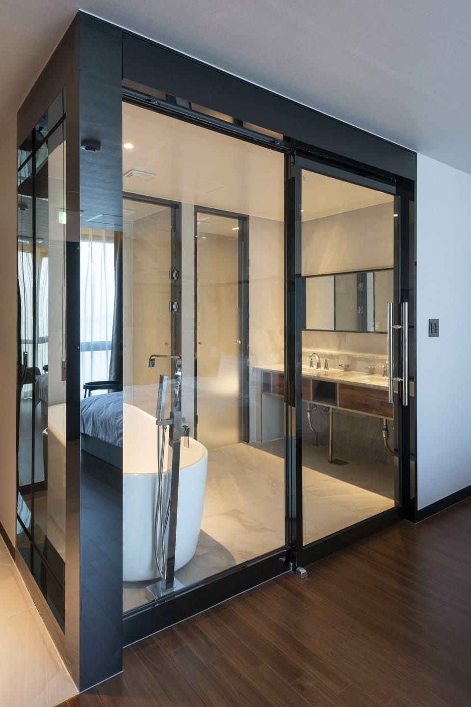 Premium Double Room, 1 King Bed, Private Bathroom, Beachfront | Down comforters, soundproofing, free WiFi, bed sheets