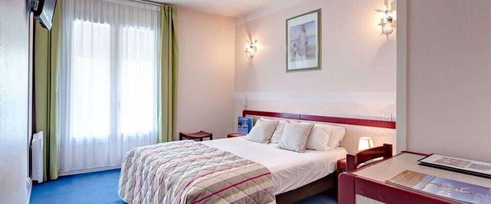 Double Room, Bathtub, Harbor View | Premium bedding, desk, soundproofing, free WiFi