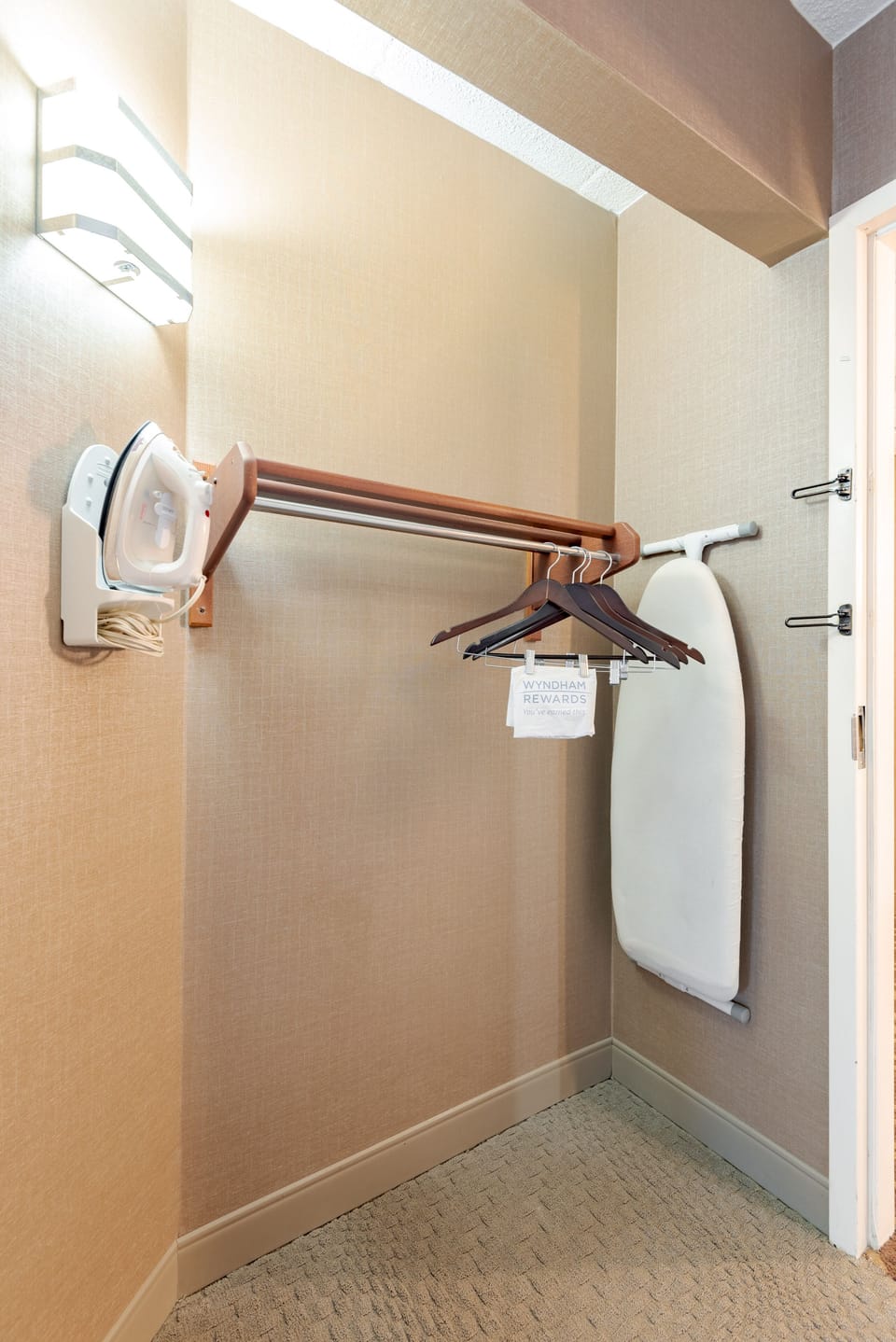 Premium bedding, in-room safe, desk, laptop workspace