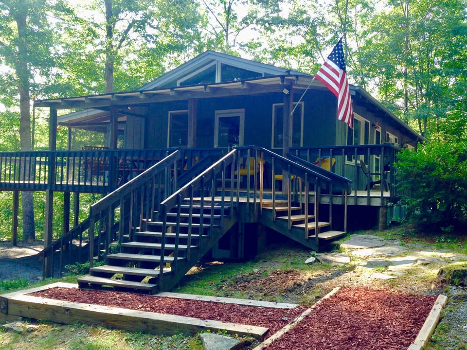 Welcome to the cabin