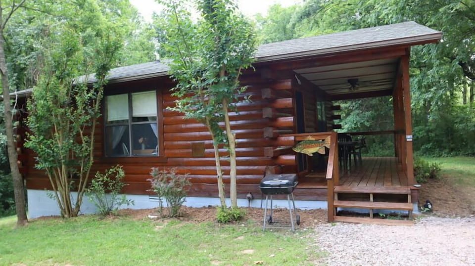 Sycamore cabin side