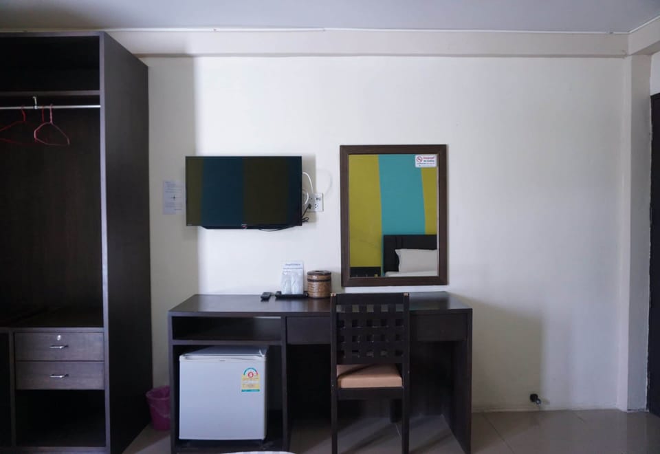 Standard Triple Room | Room amenity
