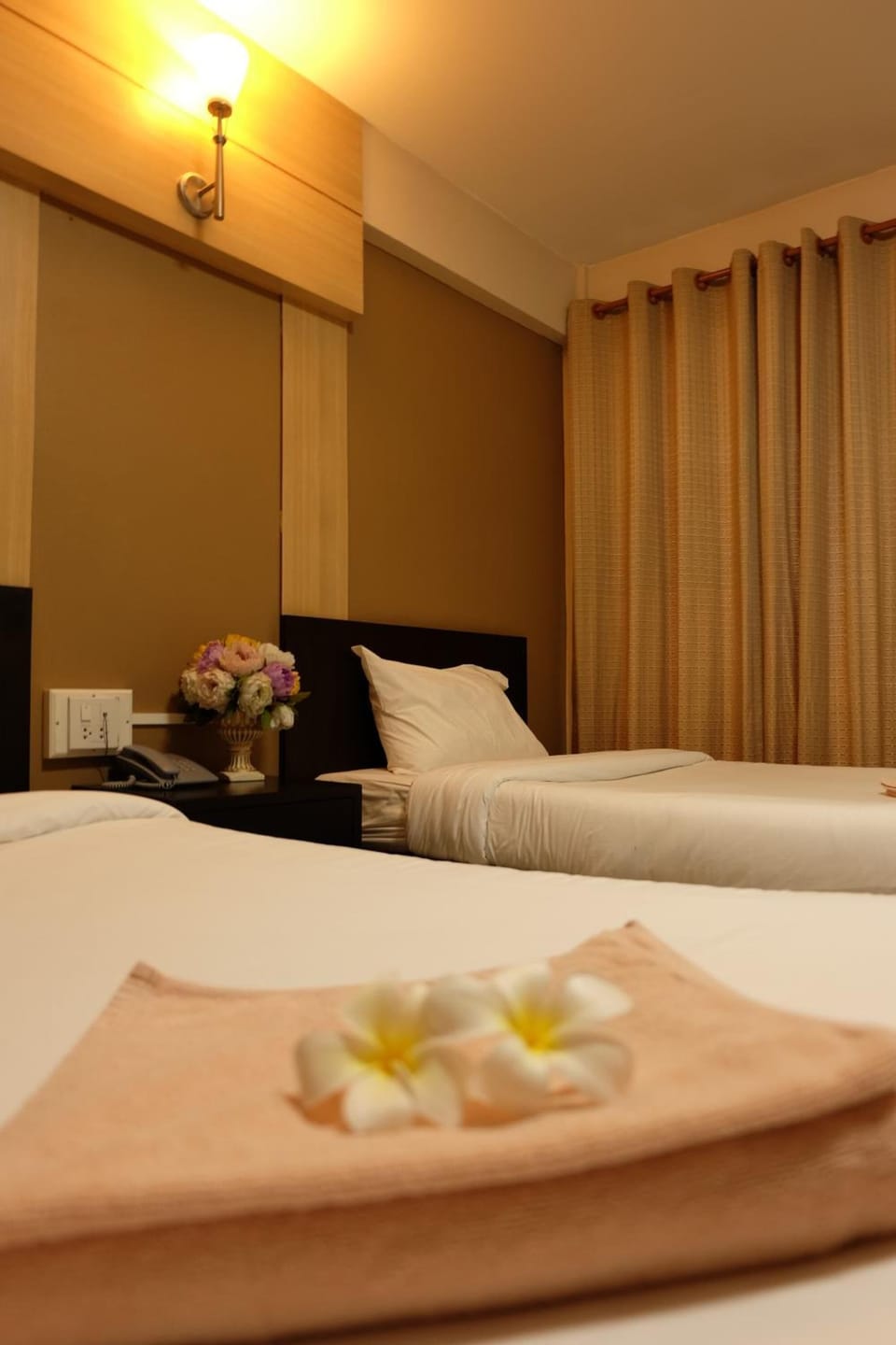 Rollaway beds, free WiFi
