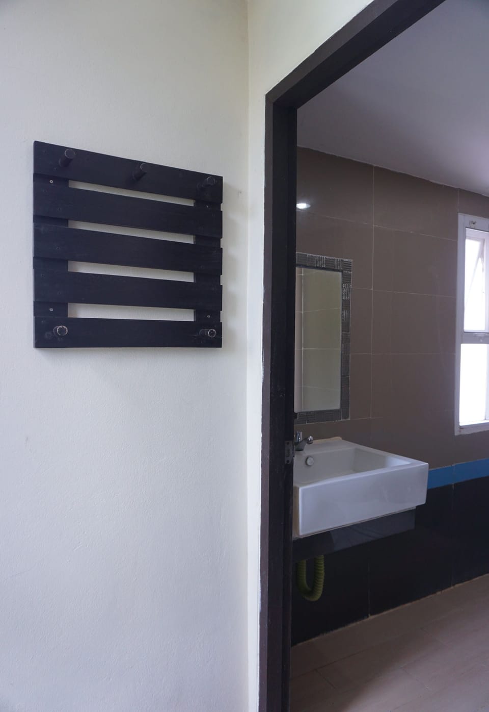 Standard Triple Room | Bathroom sink