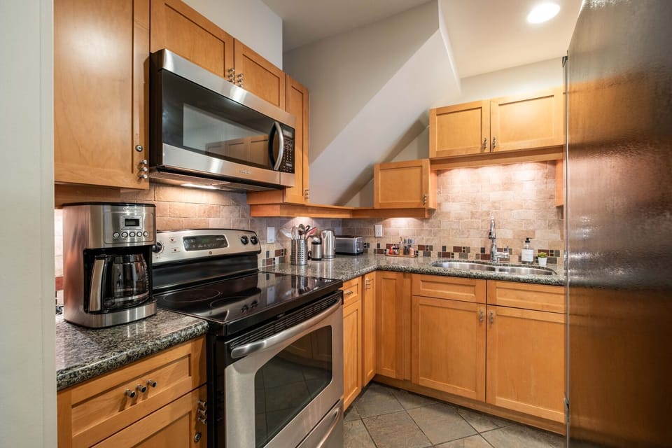 Fully equipped kitchen