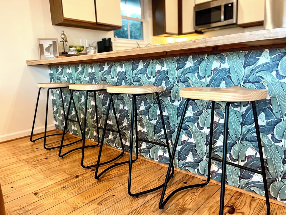 BAR SEATING FOR FOUR