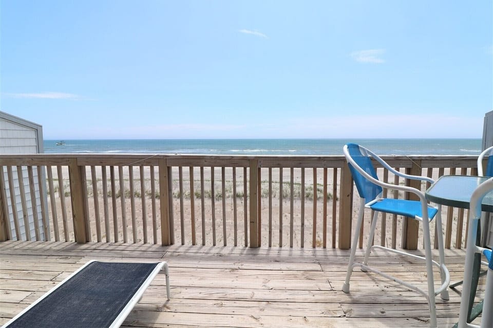 Oceanfront Deck