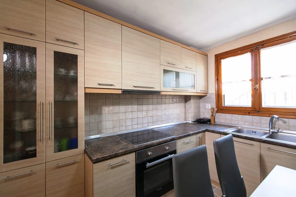 Elite Villa, Multiple Bedrooms, Private Pool, Sea View | Private kitchen | Fridge, oven, stovetop, coffee/tea maker