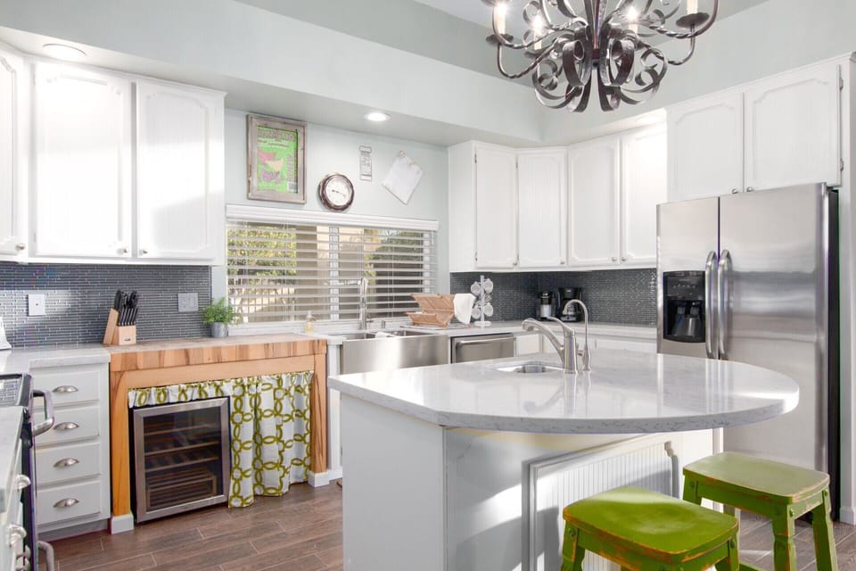 Wine fridge in Kitchen