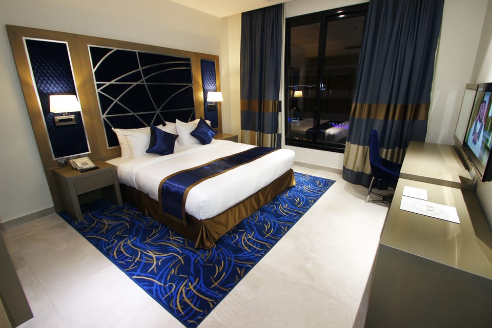 Minibar, in-room safe, desk, soundproofing
