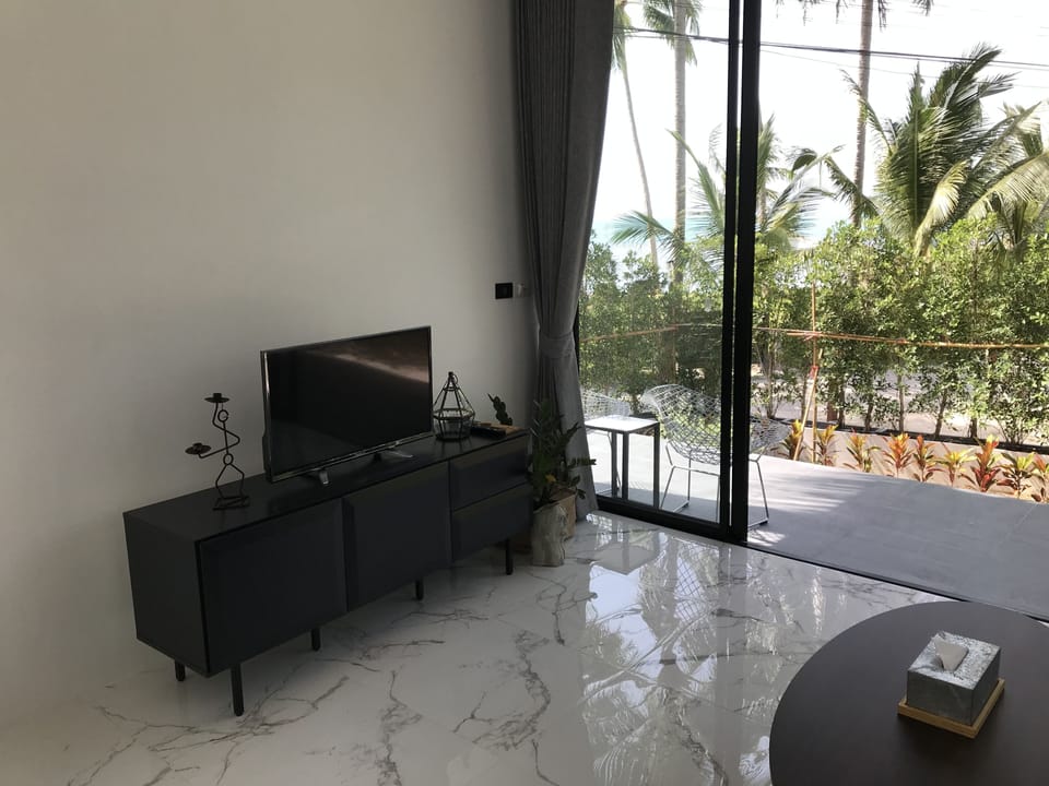 One Bedroom Villa | Living room | Smart TV