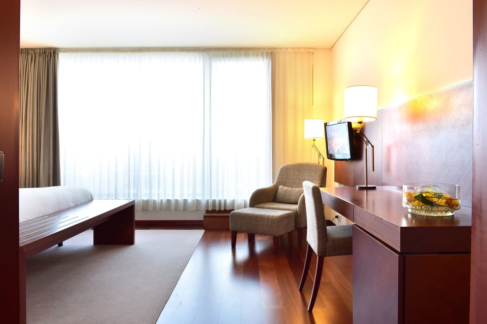 Superior Double or Twin Room | Minibar, in-room safe, desk, soundproofing
