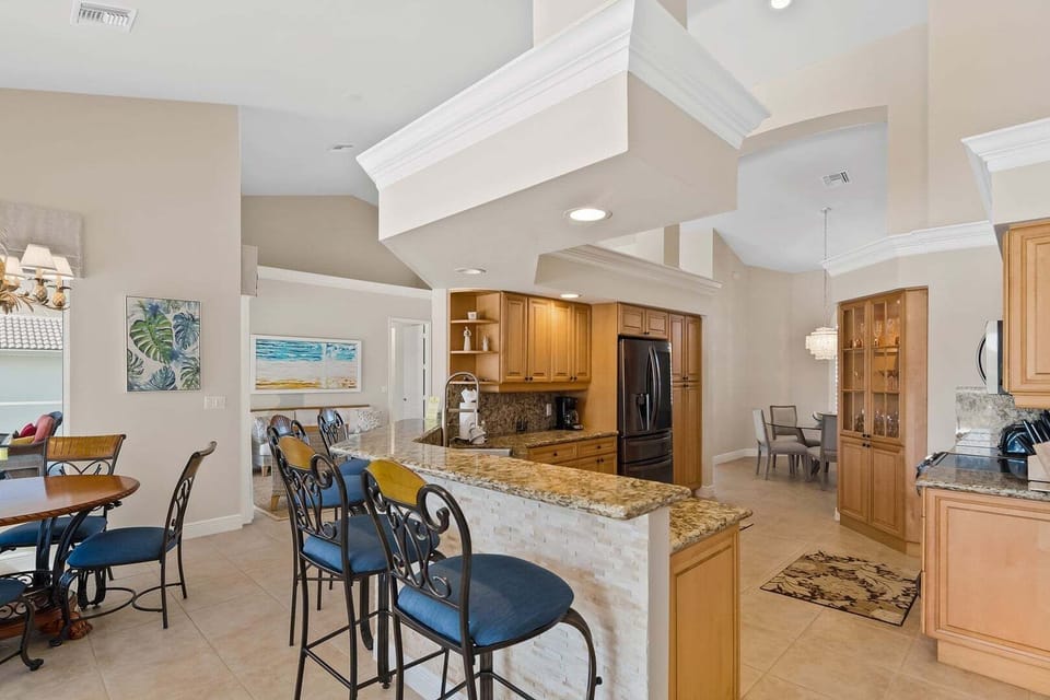Kitchen and dining area