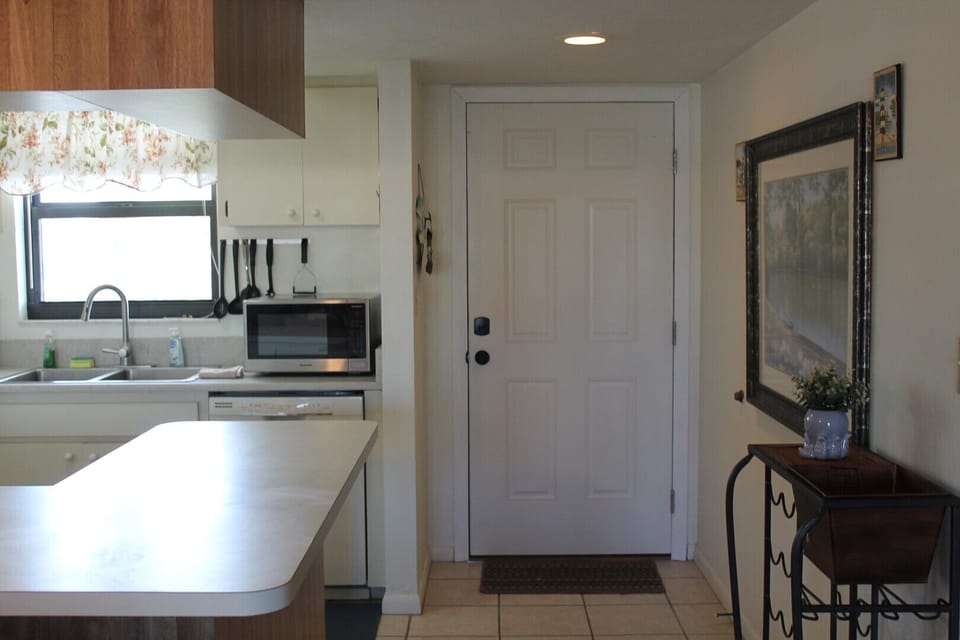 Kitchen and entrance