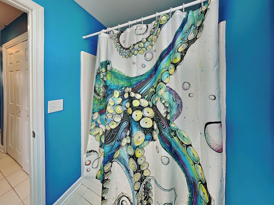 Shared Full Size Bathroom
