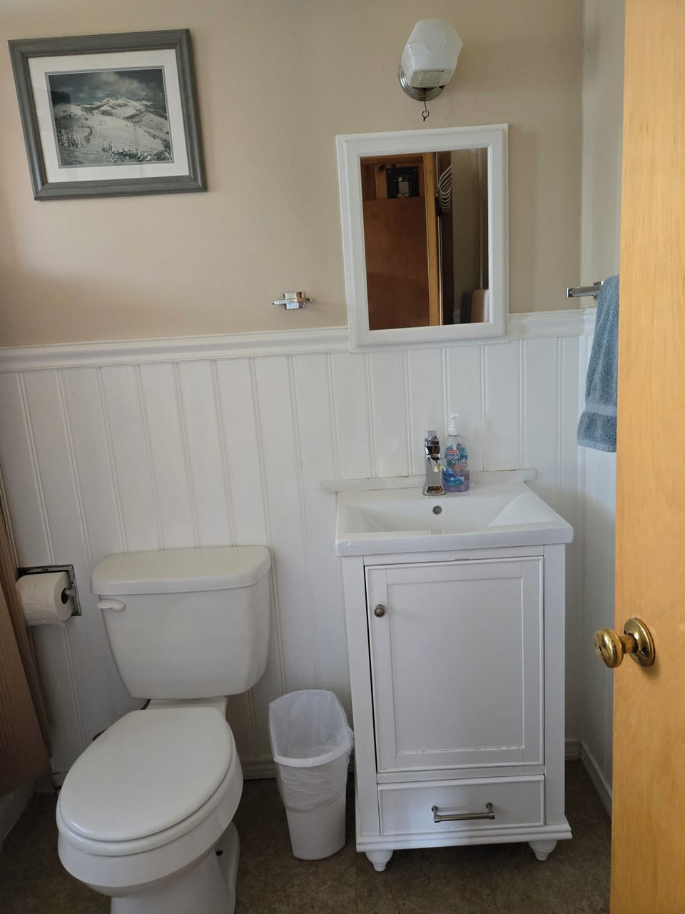 Full bathroom.