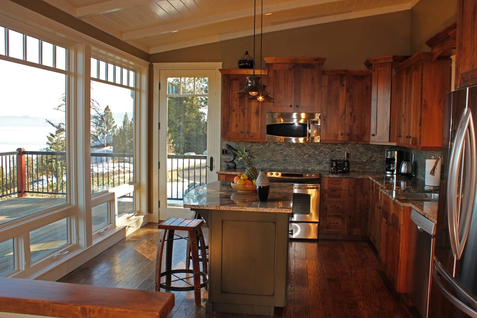 You will love cooking with a view in our well-appointed kitchen