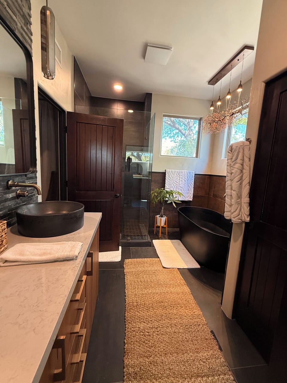 Main house king master bath.