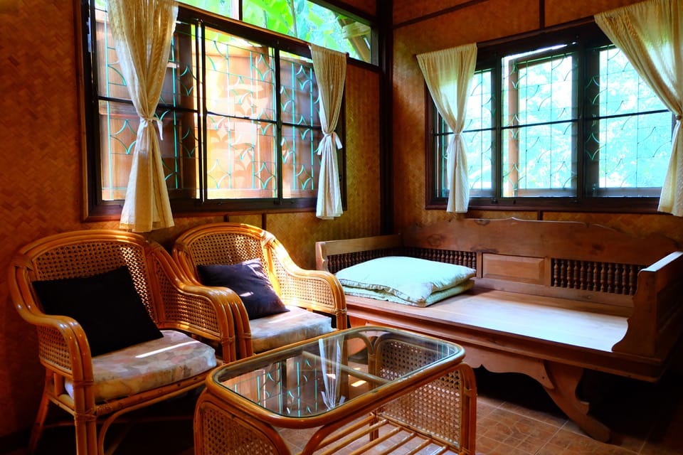 Small Family Bungalow | Living area