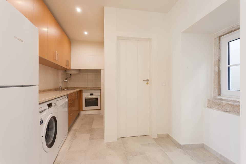 Standard Apartment, 2 Bedrooms, Balcony, City View | Private kitchen | Full-size fridge, microwave, oven, stovetop