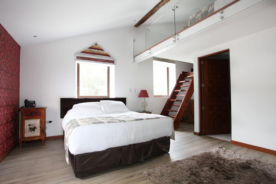 Quadruple Room | Desk, blackout drapes, soundproofing, iron/ironing board (on request)
