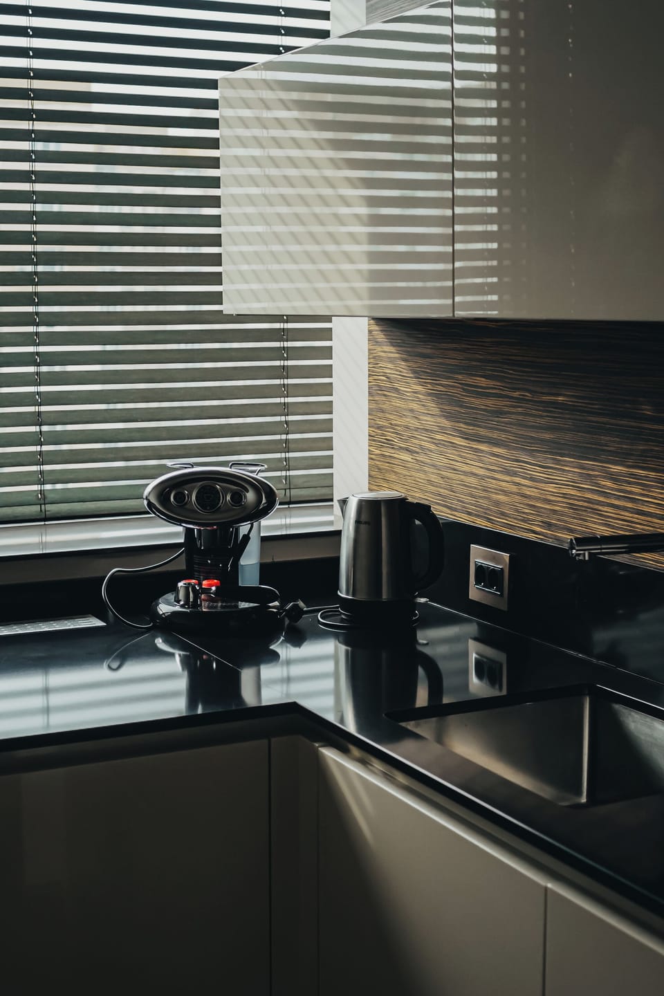 Presidential Suite | Private kitchen | Espresso maker, electric kettle, eco-friendly cleaning products