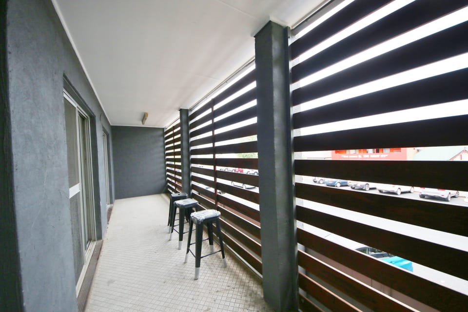 Eastern deck and BBQ area 