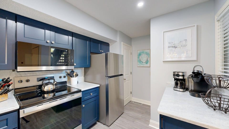 Newly Renovated Kitchen